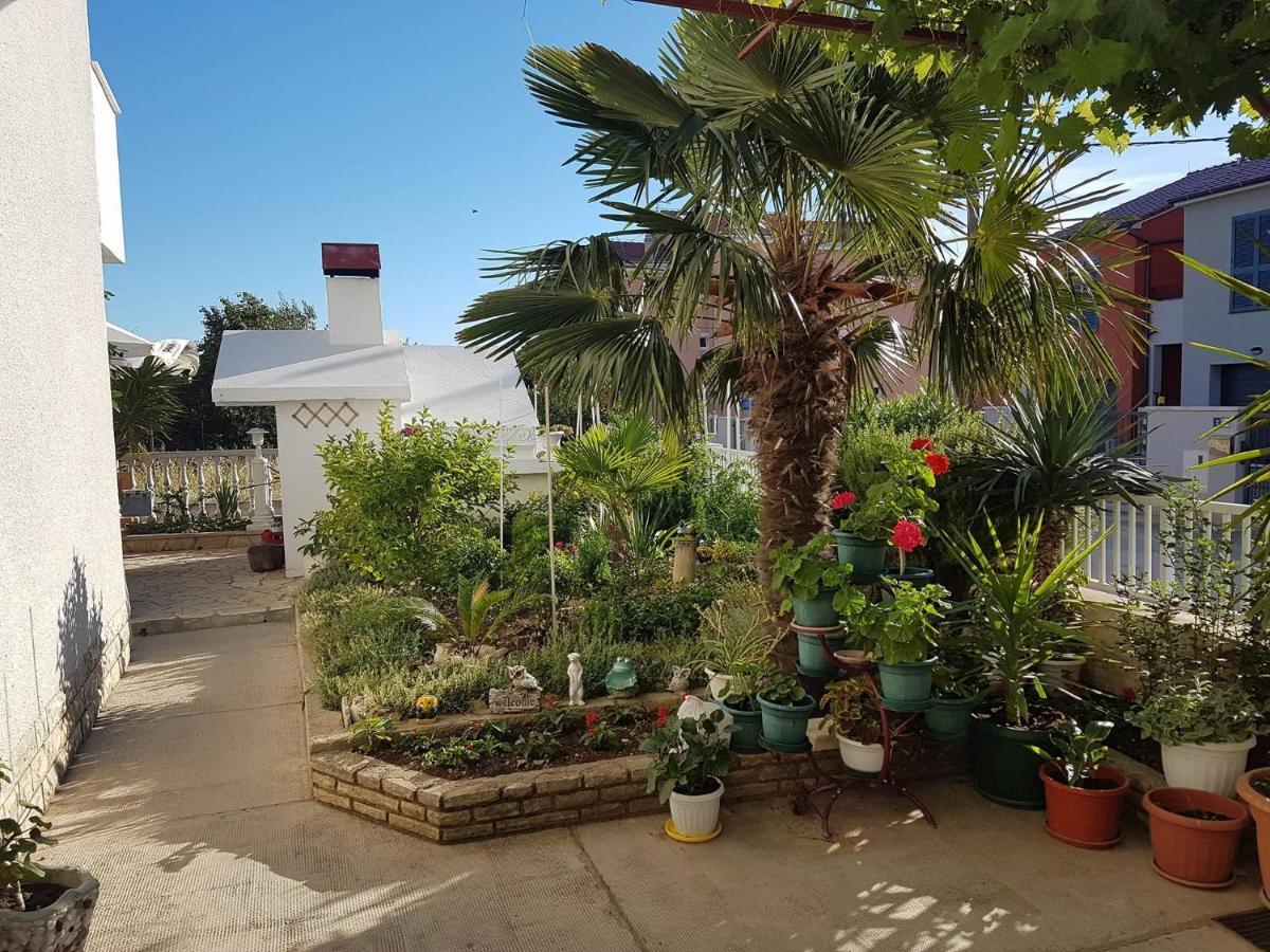Apartmani Slavica Biograd Na Moru Extérieur photo
