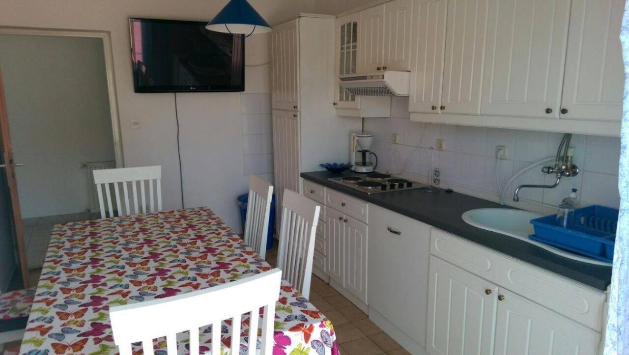 Apartmani Slavica Biograd Na Moru Extérieur photo