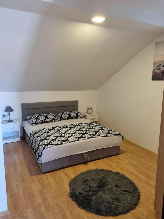 Apartmani Slavica Biograd Na Moru Extérieur photo