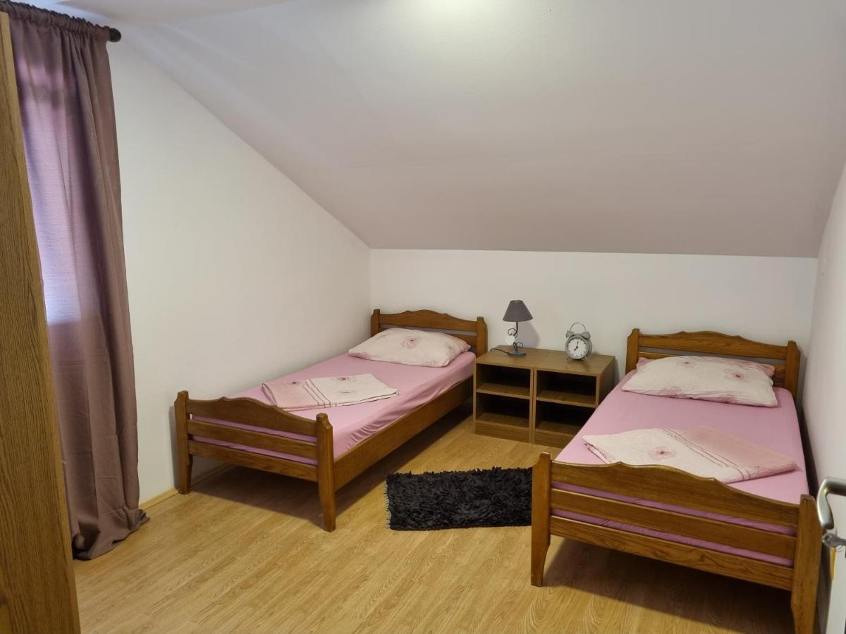 Apartmani Slavica Biograd Na Moru Extérieur photo